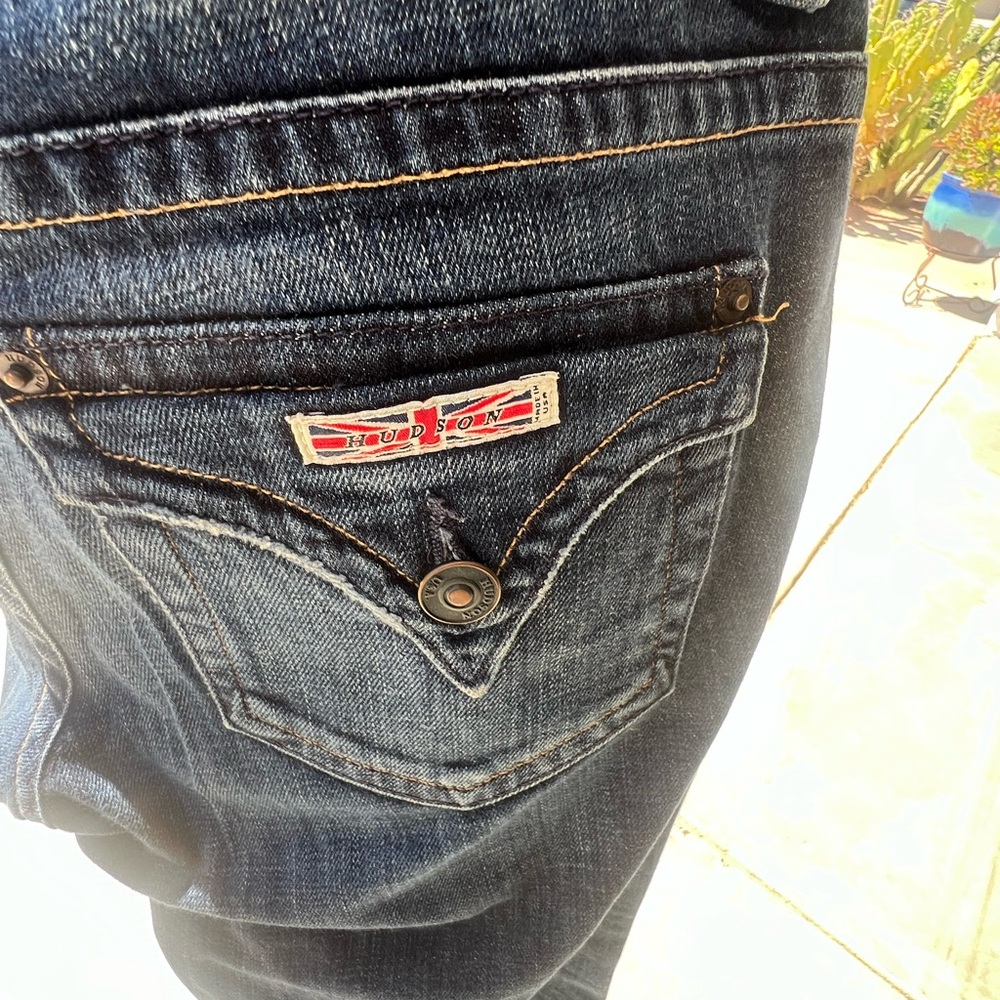 Hudson Womens Jeans flared leg low rise Sz 28